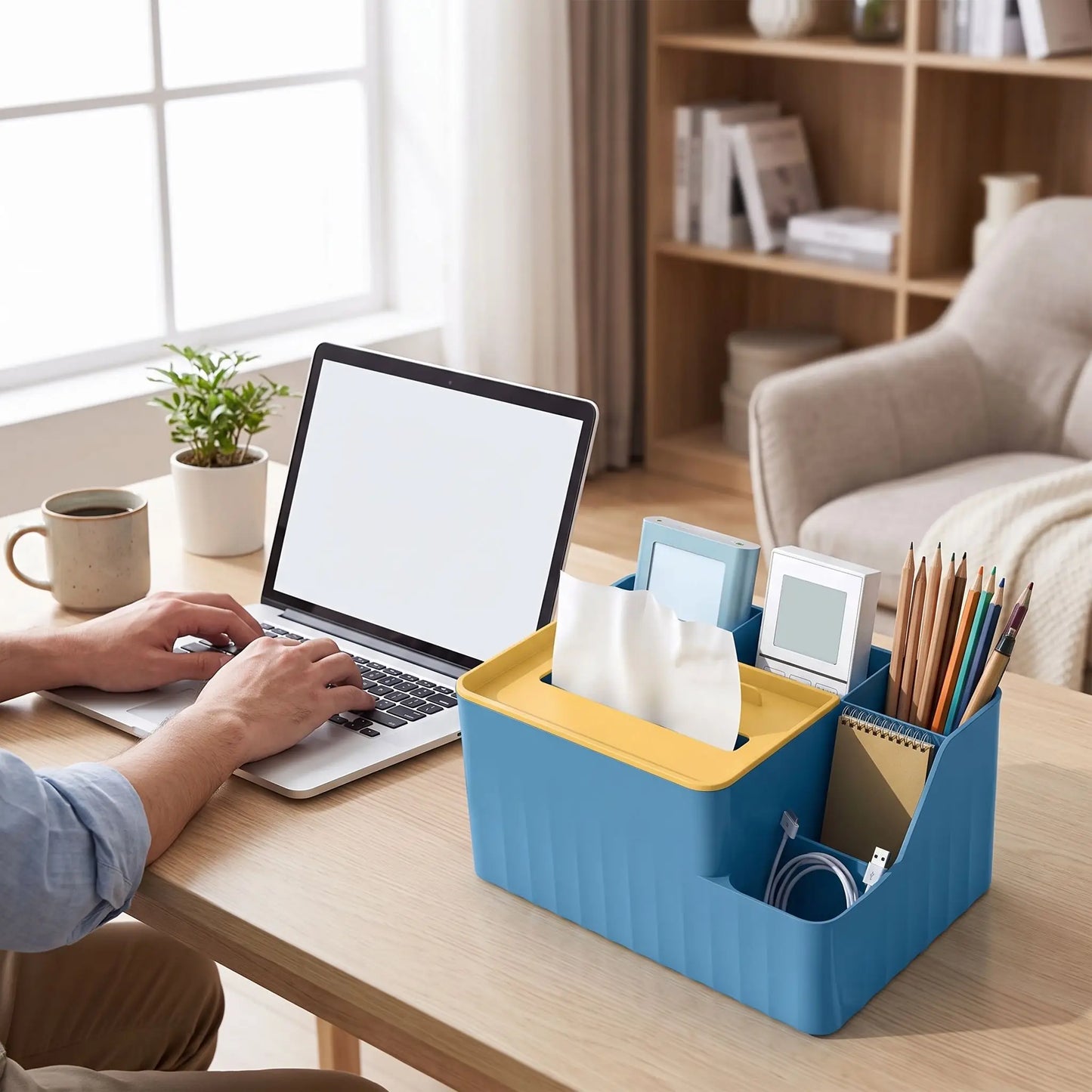 homme rangement organisateur de bureau bleu jaune