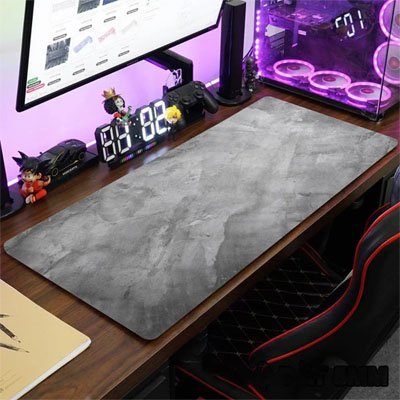 Tapis bureau grand format gris sur bureau techno